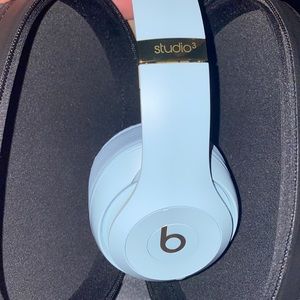 Beats studio 3 wireless